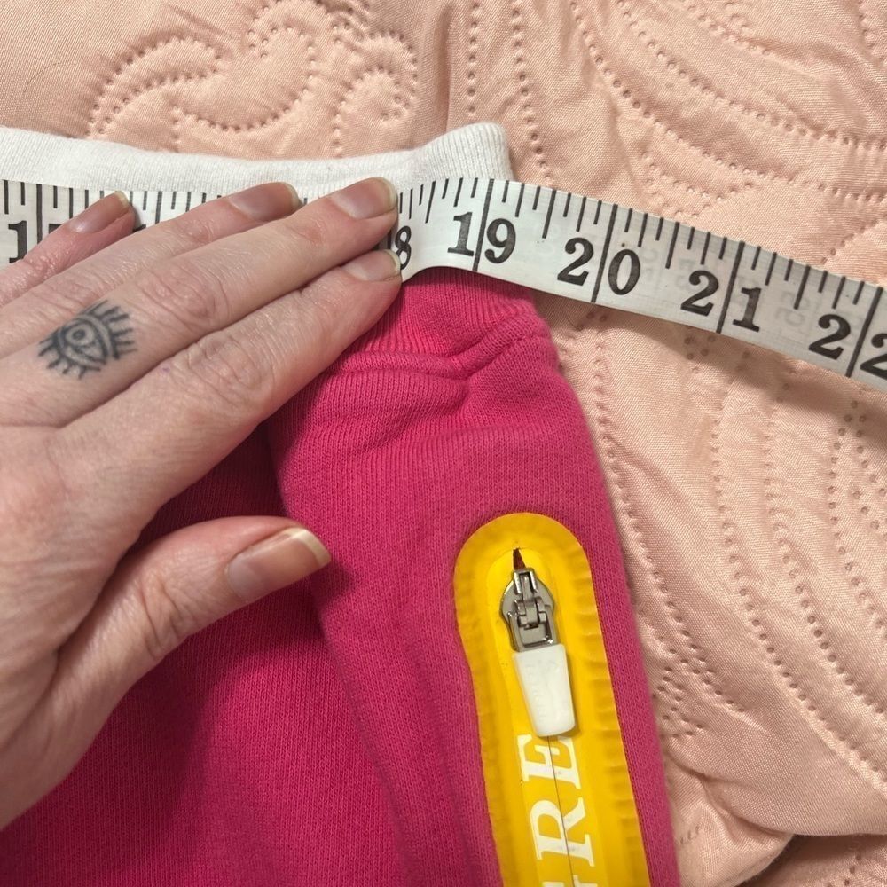 Le Tigre Mila Jogger Magenta
Pink/Yellow Women's large - Picture 12 of 13
